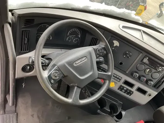 2021 FREIGHTLINER CA126c2831737a400c4f481023c0679b1e222