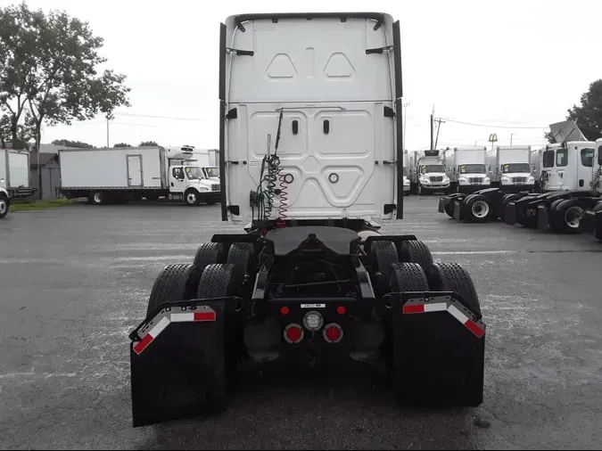 2020 FREIGHTLINER/MERCEDES NEW CASCADIA PX12664