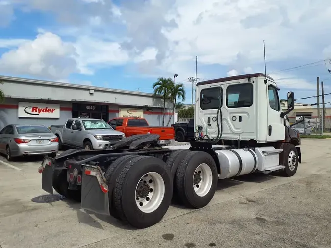 2020 FREIGHTLINER/MERCEDES NEW CASCADIA PX12664