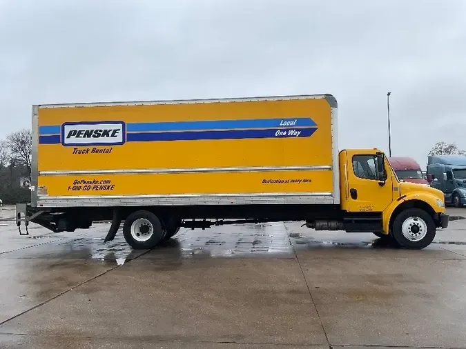 2019 Freightliner M2