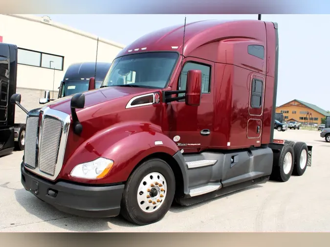 2021 Kenworth T680