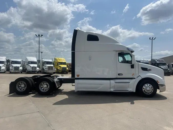 2020 Peterbilt 579
