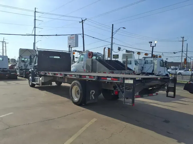 2019 FREIGHTLINER/MERCEDES M2 106c29296fdbdc33cef781e1ec88ae69e57