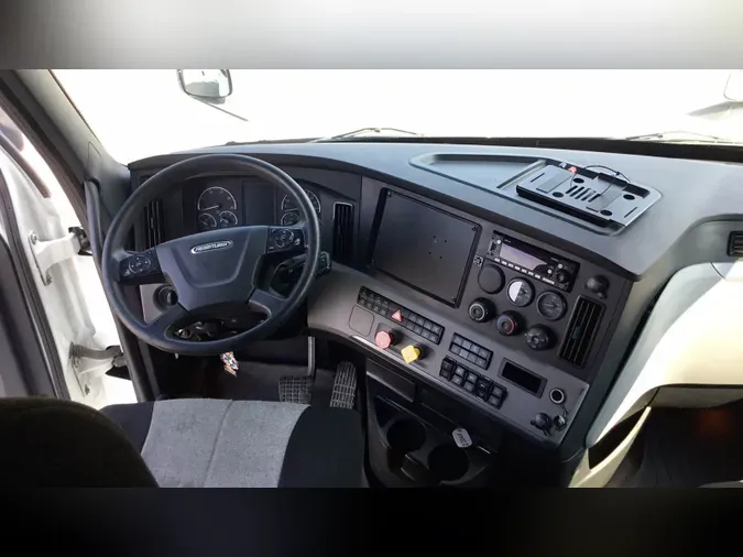 2020 Freightliner Cascadia 126c296da13d35fd79407124d6b822927e6