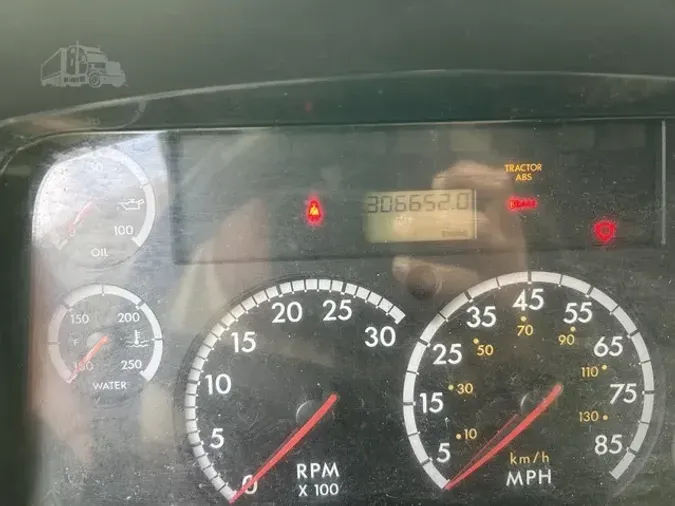 2007 FREIGHTLINER BUSINESS CLASS M2 112