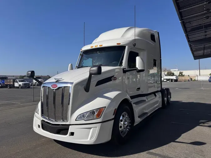 2023 Peterbilt 579