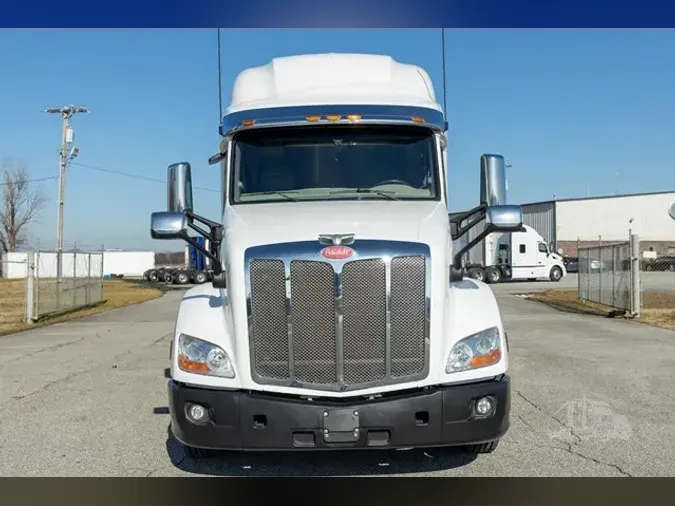 2022 PETERBILT 579