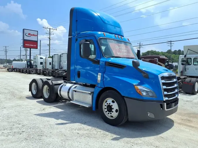 2019 FREIGHTLINER NEW CASCADIA PX12664