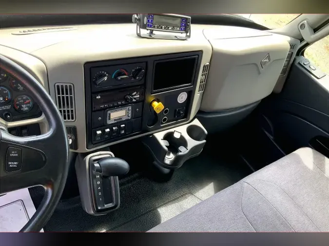 2018 INT 4300 SBA 4X2c2a6fd94db38db42f4d7259619154aa0