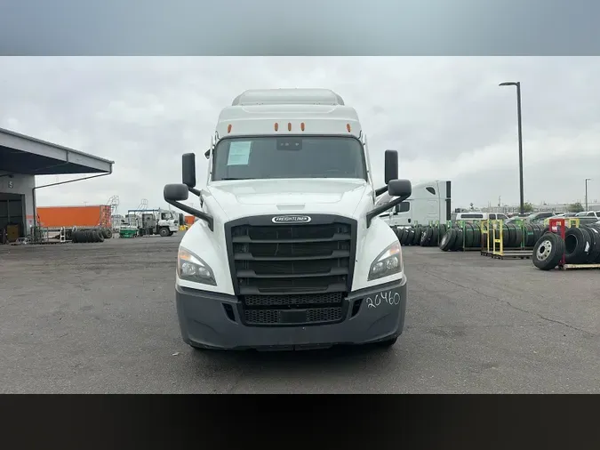 2021 Freightliner Cascadia 126