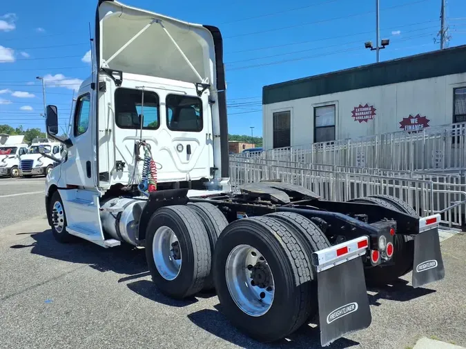 2023 FREIGHTLINER/MERCEDES NEW CASCADIA PX12664c2a96e025be3cc3691c9de95fcaed5d9