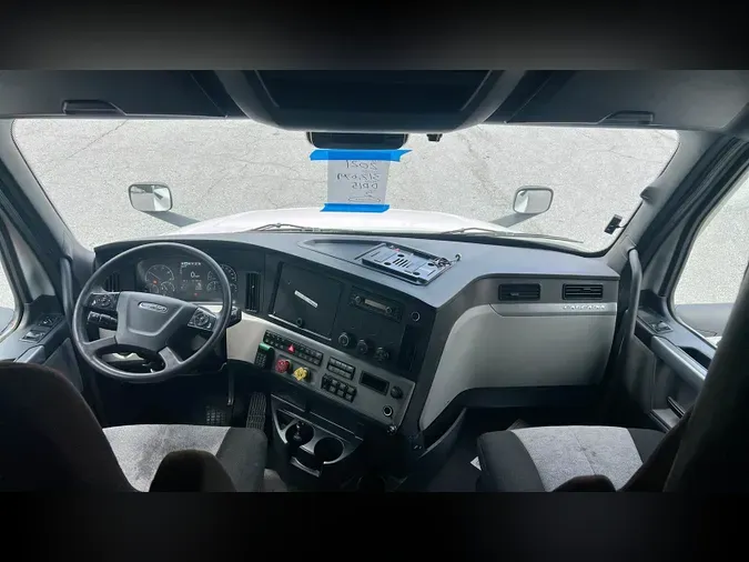 2021 Freightliner Cascadia