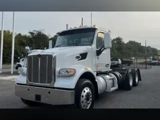 2021 Peterbilt 567