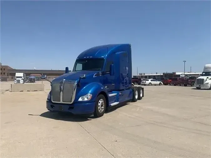 2022 KENWORTH T680c2af64d0c258830b100f8b58c66201e8