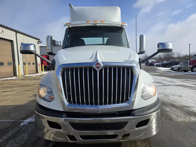 2020 International LT625