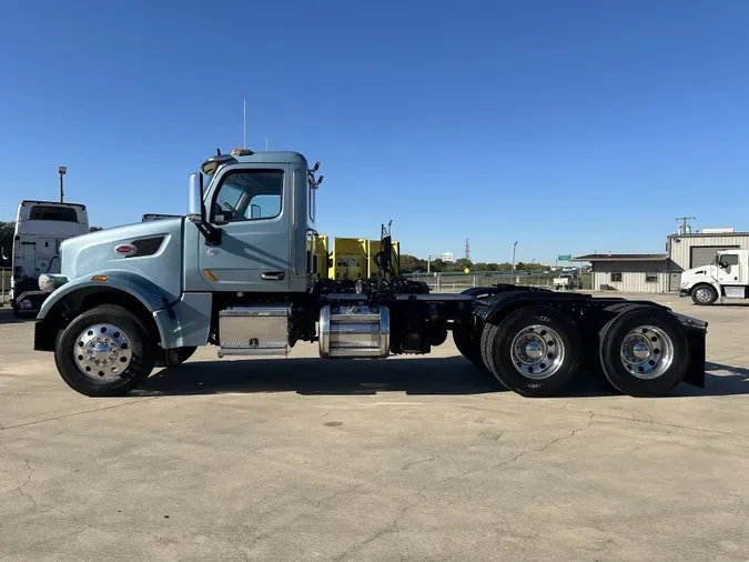 2022 Peterbilt 567