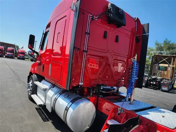 2020 FREIGHTLINER CA116c2b7132fb106dd2e5a3149ab10b8ff00