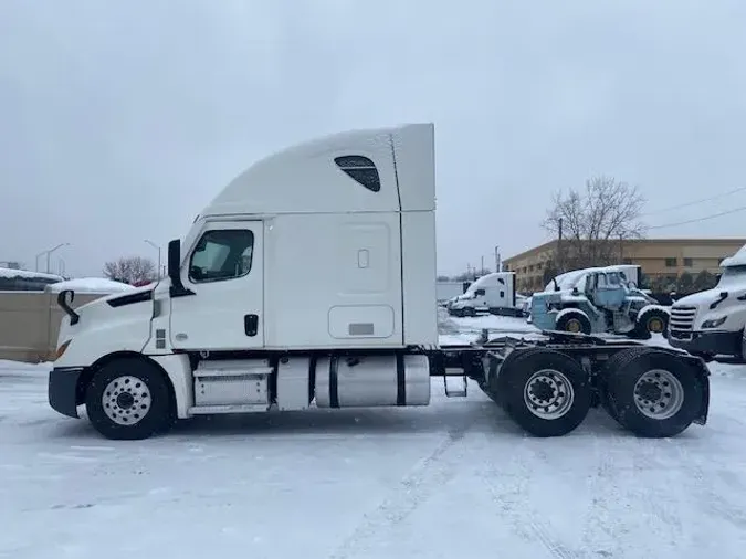 2020 Freightliner Cascadia