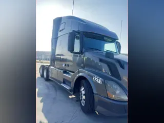 2018 Volvo VNL 670