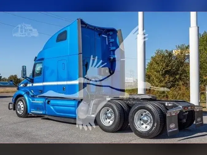 2022 PETERBILT 579