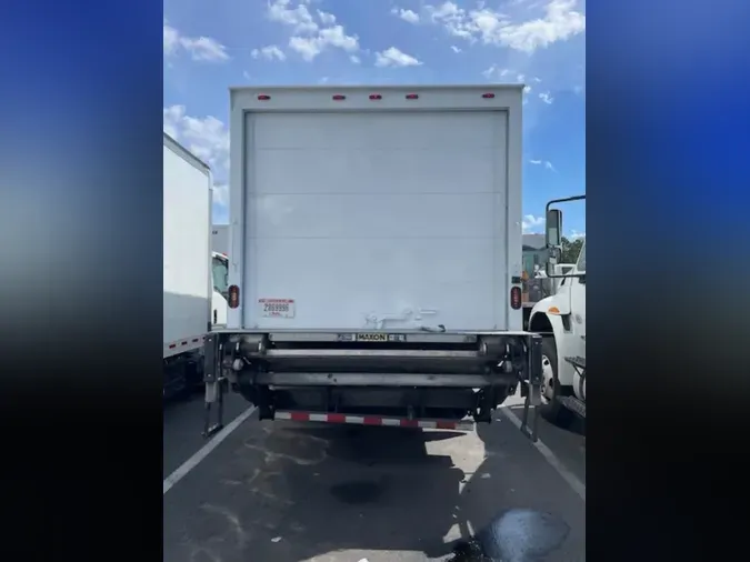 2019 FREIGHTLINER M2 106