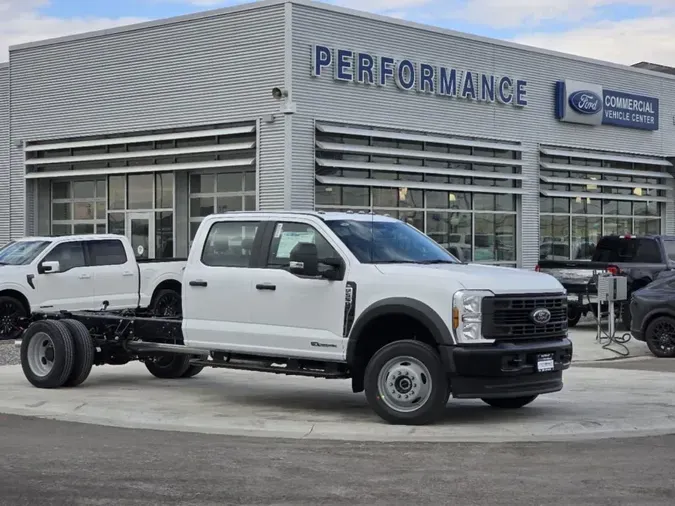 2024 Ford Super Duty F-550 DRW