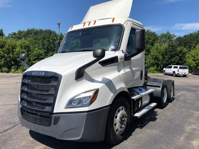 2022 Freightliner PE116DC