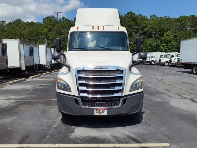2018 FREIGHTLINER NEW CASCADIA PX12664