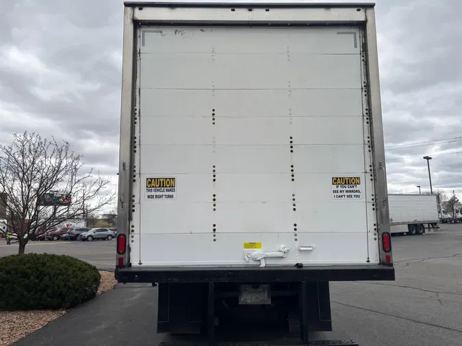 2019 Freightliner M2 106