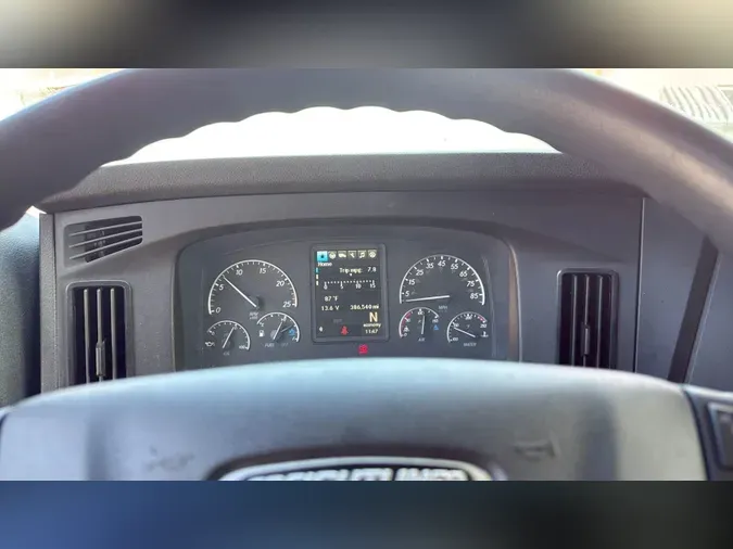 2022 Freightliner Cascadia 126