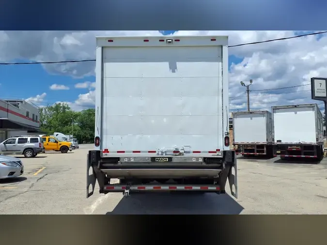 2020 FREIGHTLINER/MERCEDES M2 106