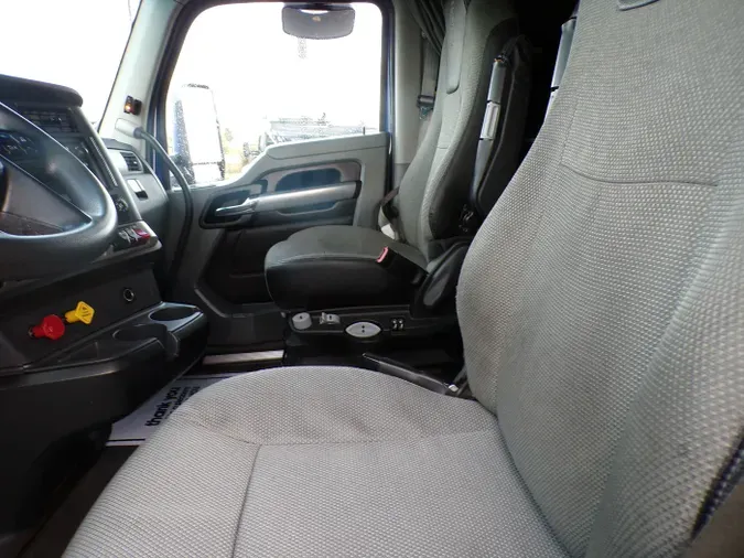 2022 Kenworth T680c2c85d2bcb3d56293a5e51a36b89f936