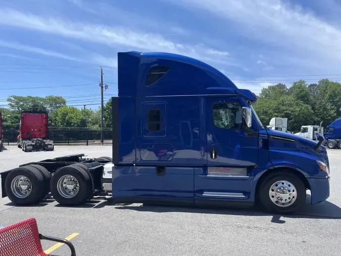 2023 Freightliner Cascadia