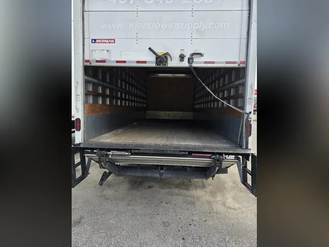 2018 Isuzu NRR