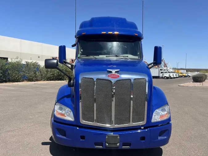 2022 Peterbilt 579