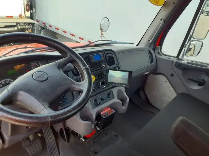 2019 FREIGHTLINER/MERCEDES M2 106c2dd03394c01b525ab2fc1c66c7f6a49