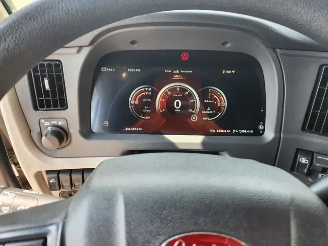 2023 PETERBILT 579