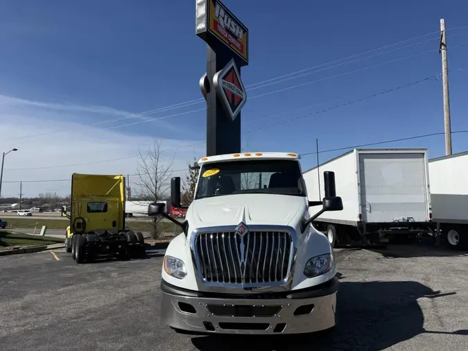 2020 International LT625