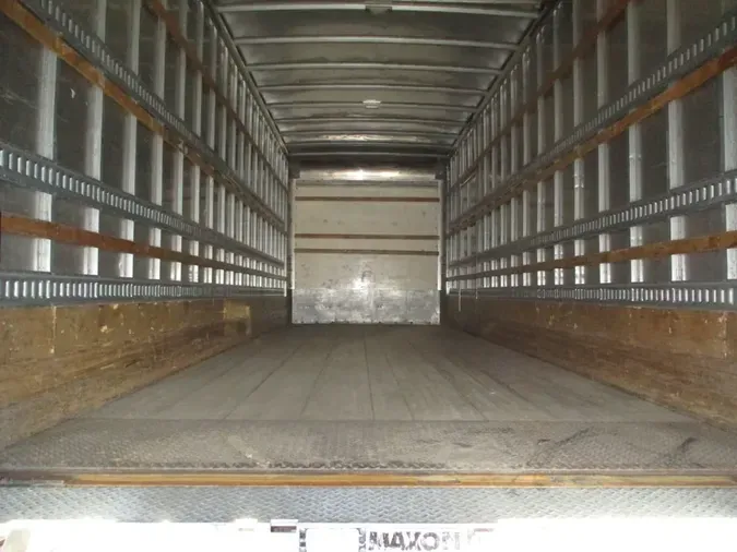 2018 FREIGHTLINER M2 106