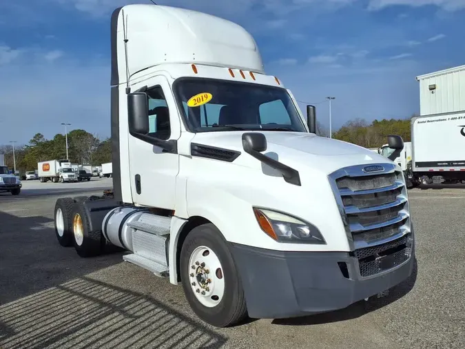 2019 FREIGHTLINER/MERCEDES NEW CASCADIA PX12664