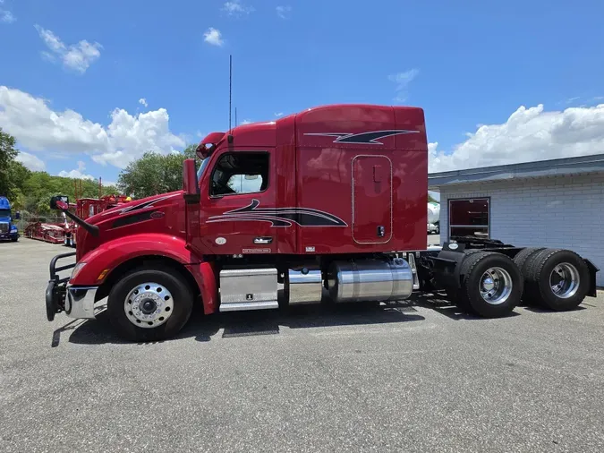 2022 Peterbilt 579c2e69bf48e53a3e832b85c82a7686b69