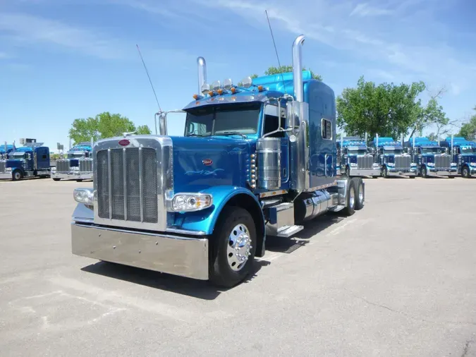 2020 Peterbilt 389