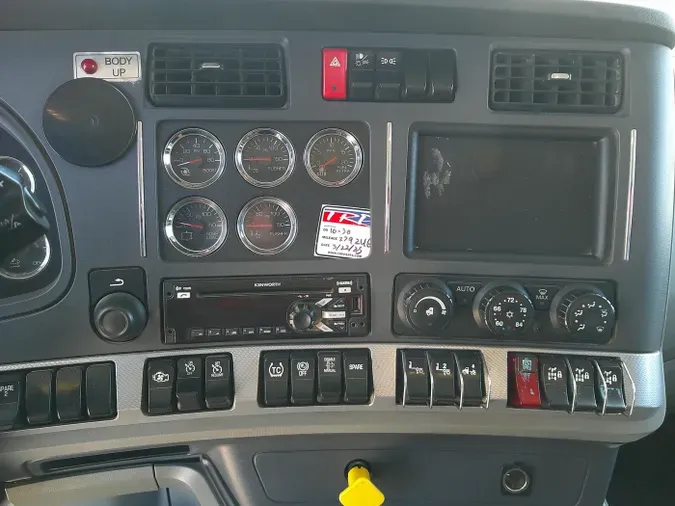 2020 Kenworth T880