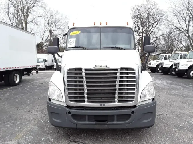 2020 FREIGHTLINER/MERCEDES CASCADIA 125