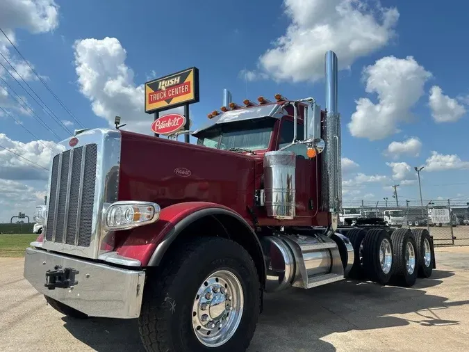 2024 Peterbilt 389