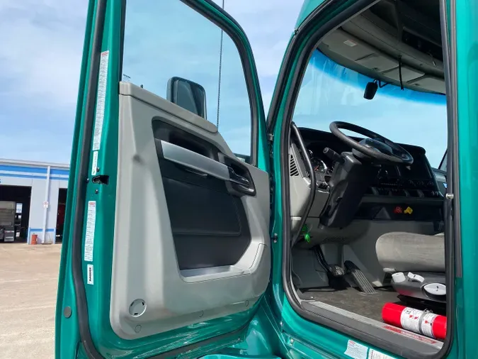 2020 Kenworth T680