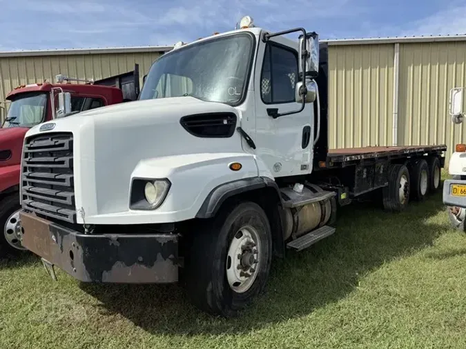 2014 FREIGHTLINER 114SDc2f9270e47011af2dc3cae3ddd9db31d
