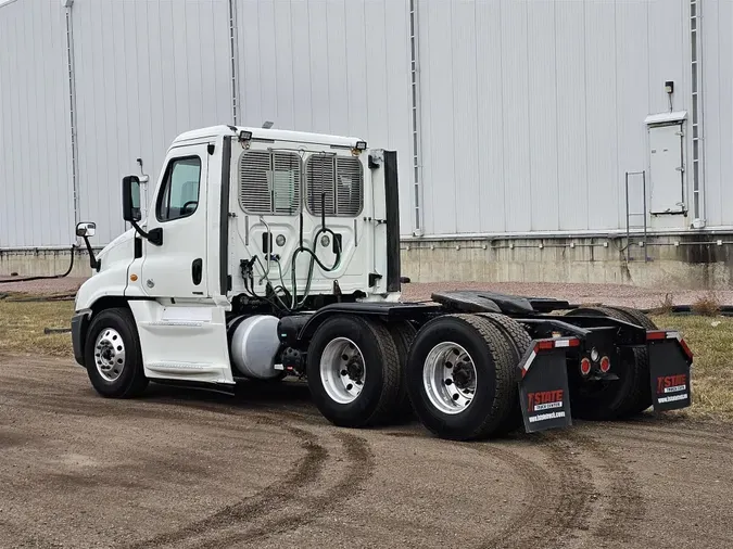 2016 Freightliner Cascadia