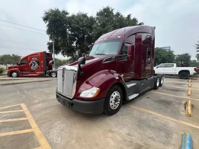 2021 Kenworth T680