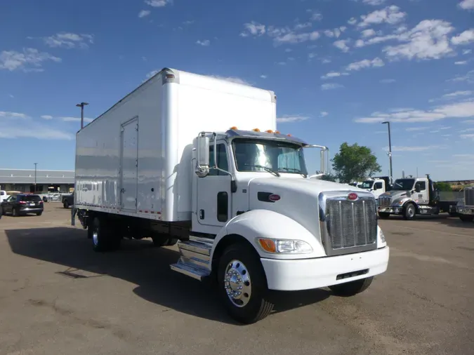 2020 Peterbilt 337